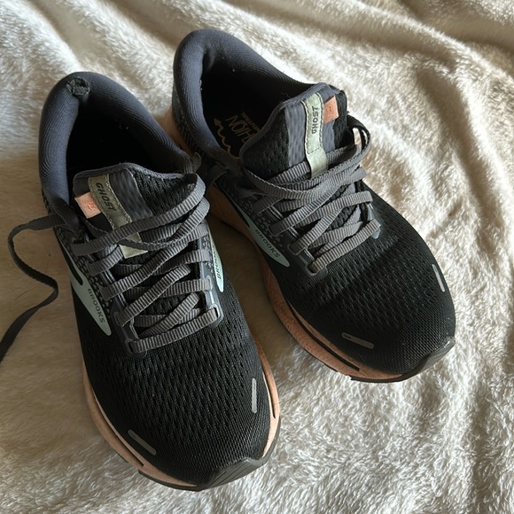 BROOKS WOMEN’S GHOST 14 RUNNING SHOES SZ 6.5 - Picture 2 of 6